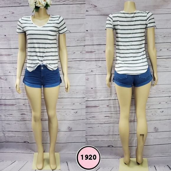 Abercrombie & Fitch Tops - abercrombie & fitch xs stripe tshirt ( 5 for $20 )